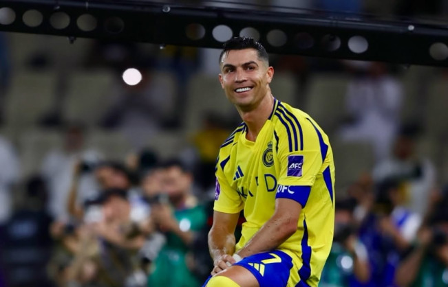 Daftar 10 Atlet Pendapatan Tertinggi di Dunia, Cristiano Ronaldo Hattrick